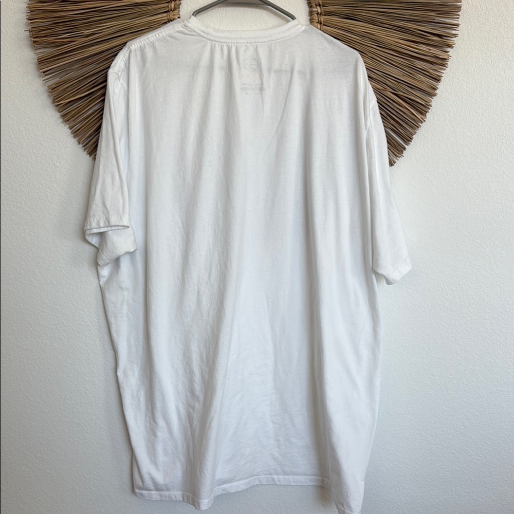 St. John's Bay White Short Sleeve Crew Neck Tee - Picture 3 of 5